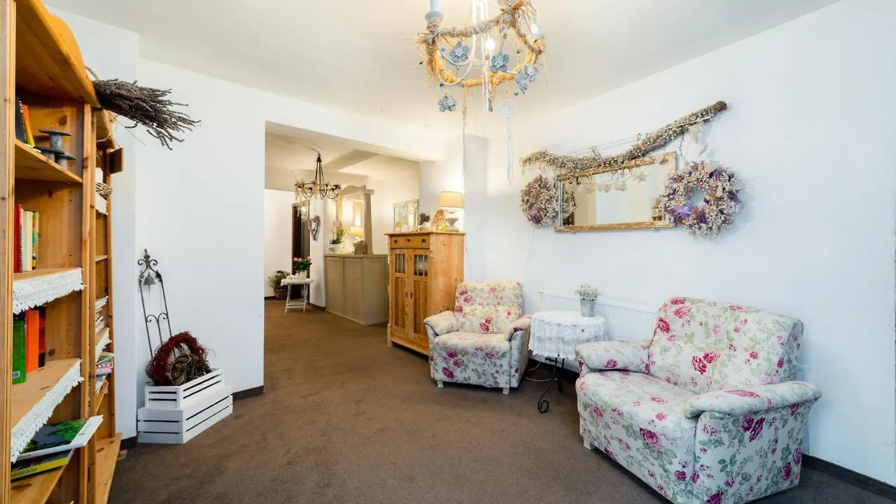 Willa Izbica Karpacz Bed & Breakfast