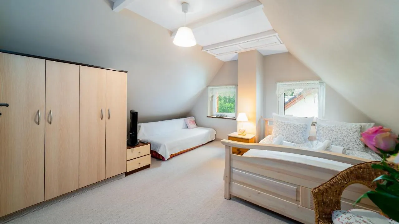 Willa Izbica Karpacz Bed & Breakfast